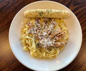 Chicken Alfredo Dinner