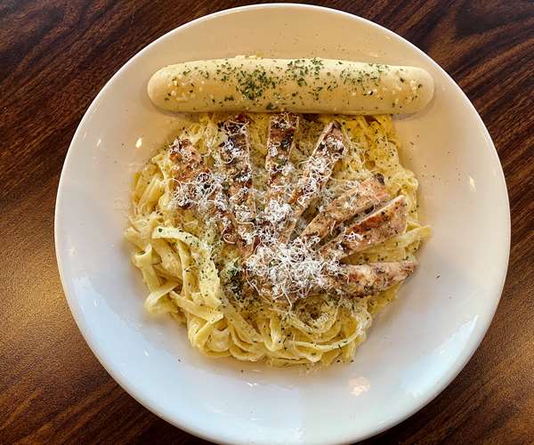 Chicken Alfredo Dinner